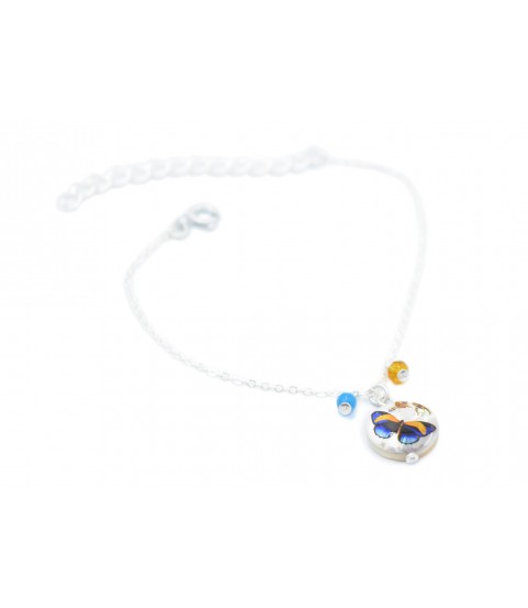 Pulsera nácar, Mariposa azul